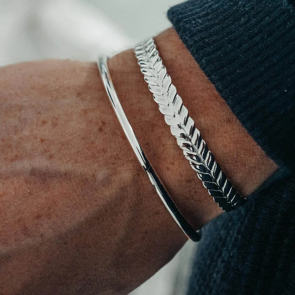 RARE PRINCE by CARAT SUTRA | Adjustable Leaf Style Bangle/kadaa/Handcuff for Men & Boys | 925 Sterling Silver Bracelet | Men's Jewelry | With Certificate of Authenticity and 925 Hallmark - Image 6