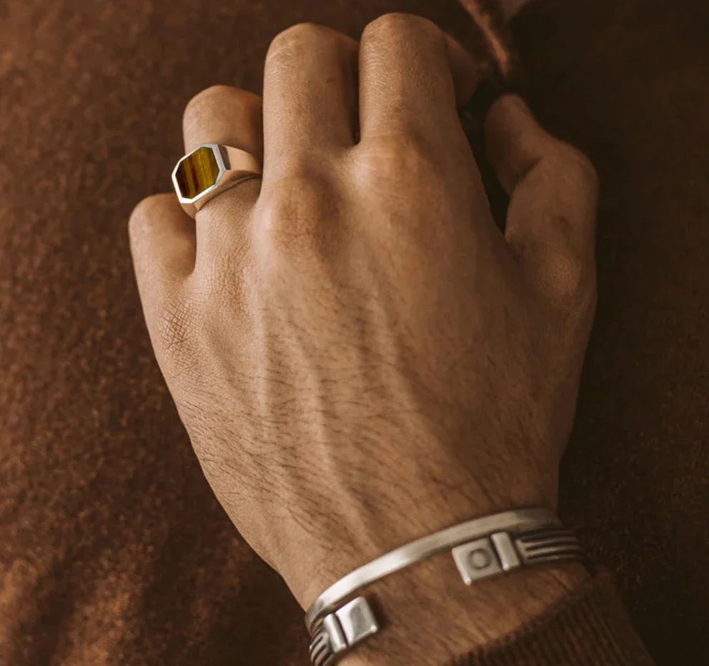 RARE PRINCE by CARAT SUTRA | Classic Signet Ring with Natural Tiger Eye | 925 Sterling Silver Ring | Men's Jewelry | With Certificate of Authenticity and 925 Hallmark
