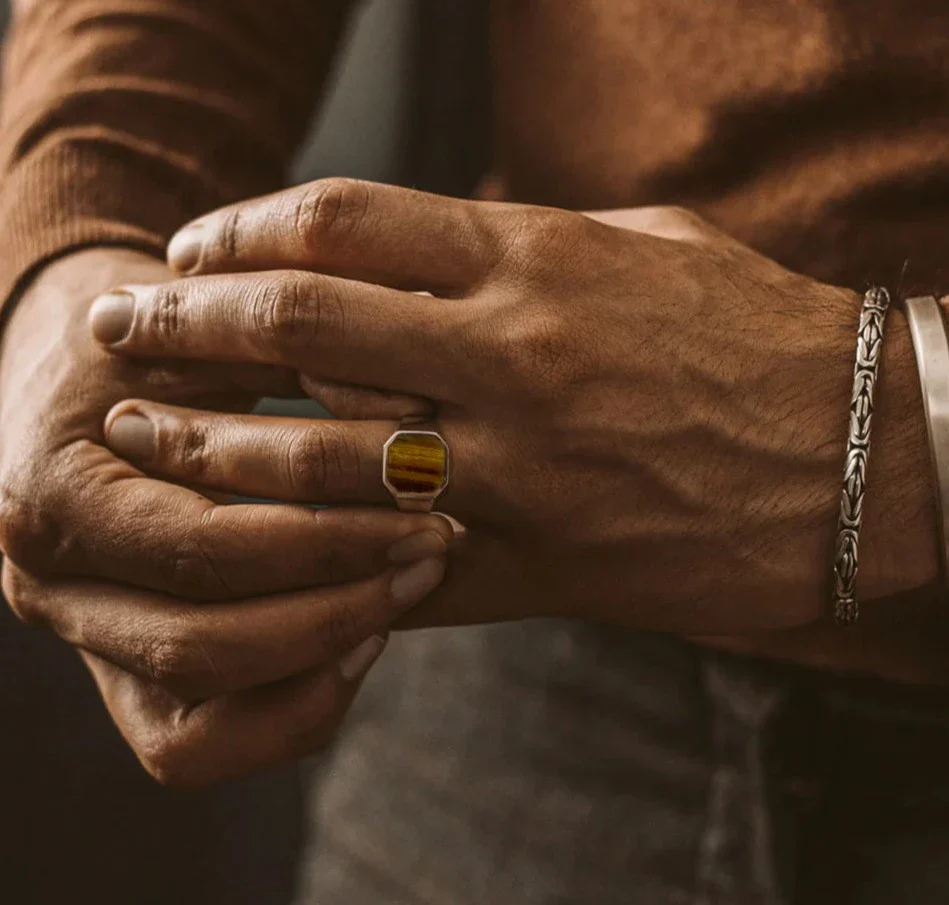 RARE PRINCE by CARAT SUTRA | Classic Signet Ring with Natural Tiger Eye | 925 Sterling Silver Ring | Men's Jewelry | With Certificate of Authenticity and 925 Hallmark - Image 3