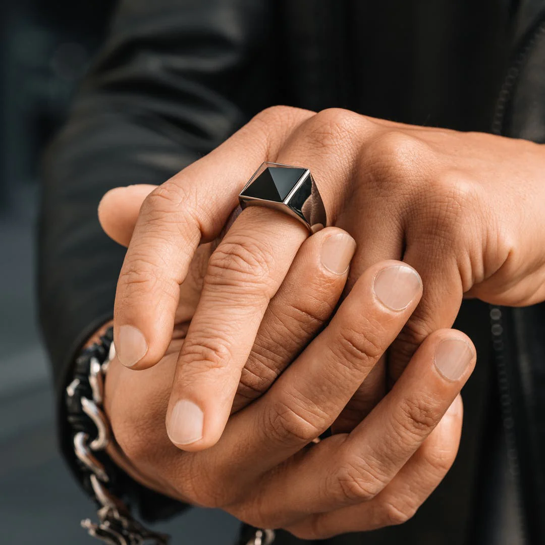 RARE PRINCE by CARAT SUTRA | Exclusive Classic Style Ring with Natural Pyramidal Black Onyx | Sterling Silver 925 Ring | Jewellery for Men| With Certificate of Authenticity and 925 Hallmark - Image 2