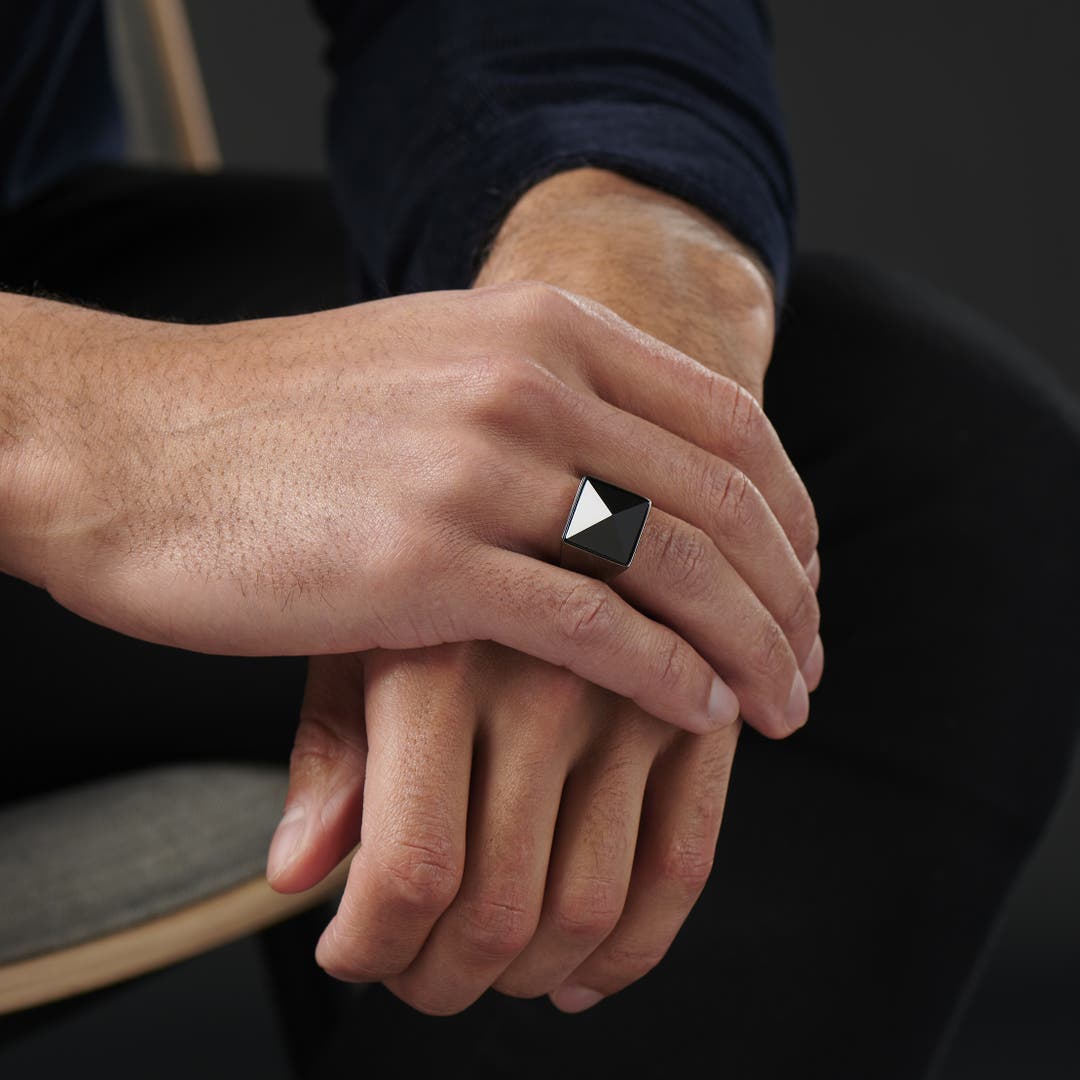 RARE PRINCE by CARAT SUTRA | Exclusive Classic Style Ring with Natural Pyramidal Black Onyx | Sterling Silver 925 Ring | Jewellery for Men| With Certificate of Authenticity and 925 Hallmark - Image 4