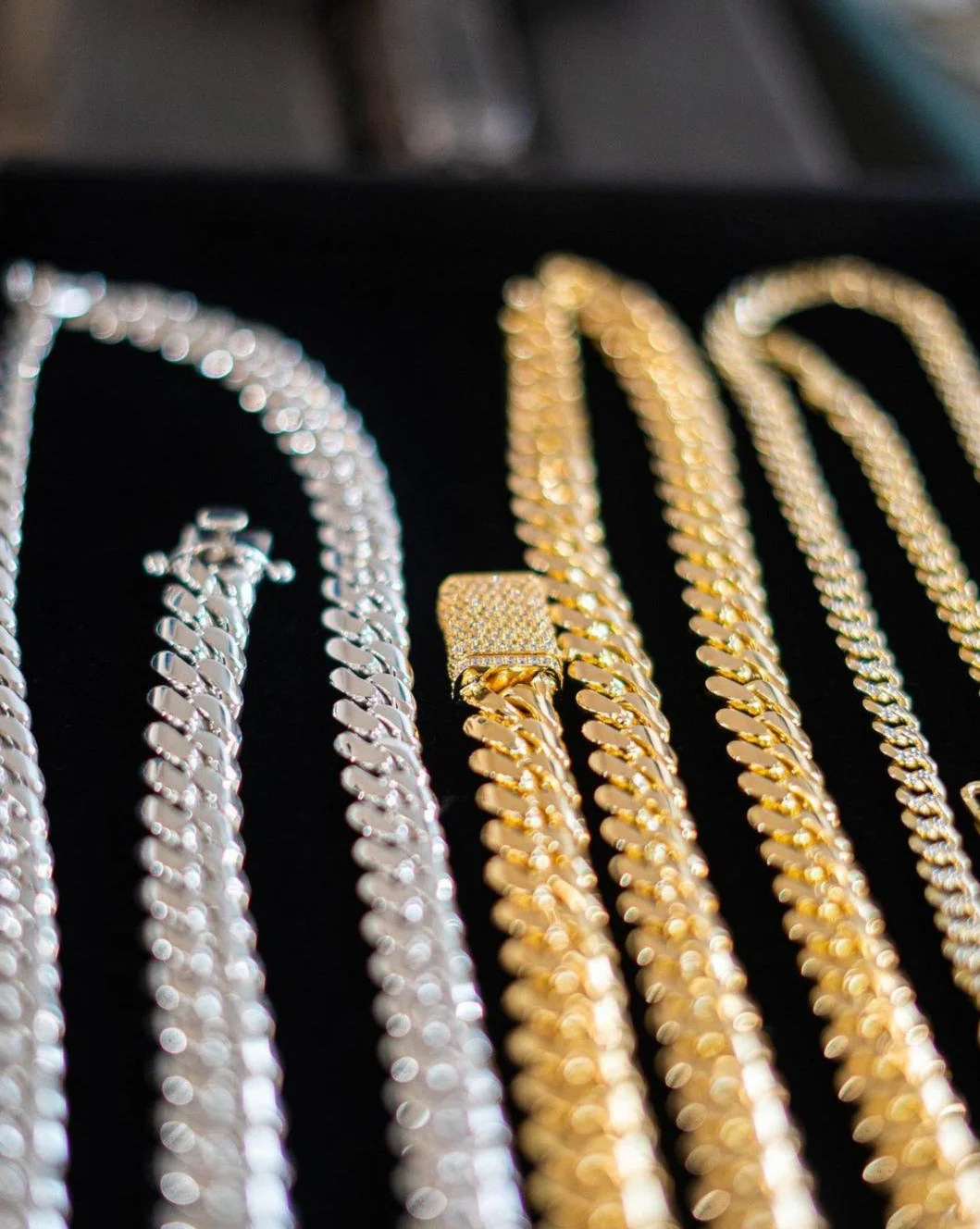 RARE PRINCE by CARAT SUTRA | Solid 12mm Miami Cuban Link Chain with Iced Lock | 22kt Gold Micron Plated on 925 Sterling Silver Chain with AAA+ Quality Swarovski Diamonds | Men's Jewelry | With Certificate of Authenticity and 925 Hallmark - Image 10