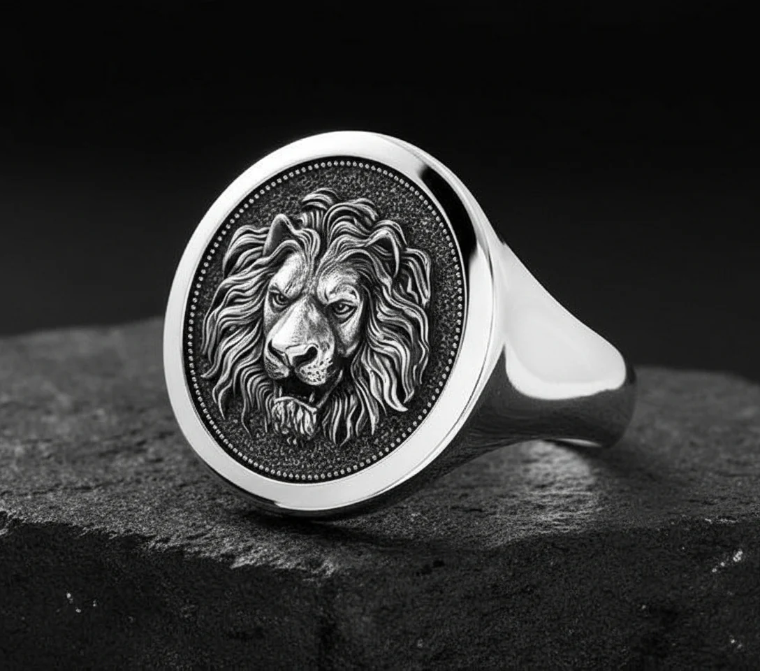 RARE PRINCE by CARAT SUTRA | Unique Designed Lion Signet Ring | 925 Sterling Silver Oxidized Ring | Men's Jewelry | With Certificate of Authenticity and 925 Hallmark - Image 4
