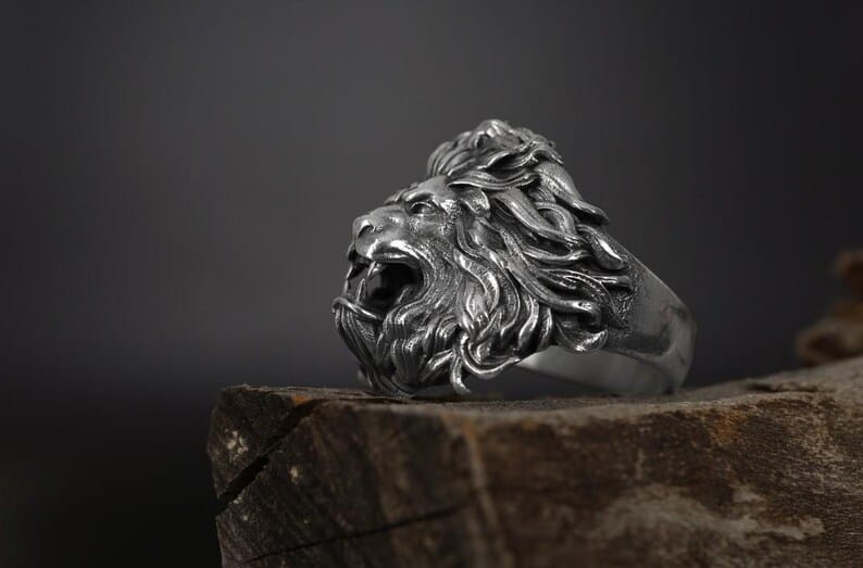RARE PRINCE by CARAT SUTRA | Unique Designed Ferocious Lion Ring | 925 Sterling Silver Oxidized Ring | Men's Jewelry | With Certificate of Authenticity and 925 Hallmark - Image 7