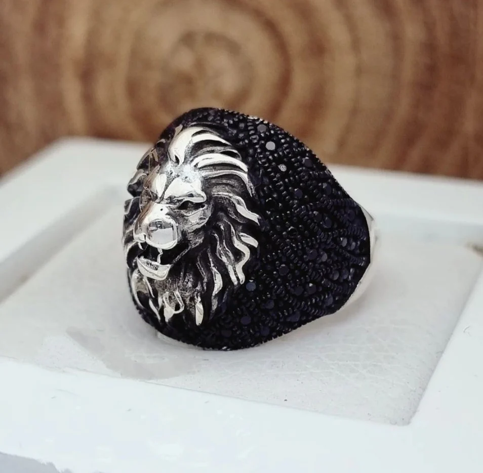 RARE PRINCE by CARAT SUTRA | Unique Turkish Style Oxidized Silver Lion Ring with Black Zircon| 925 Sterling Silver Oxidized Ring | Men's Jewelry | With Certificate of Authenticity and 925 Hallmark - Image 4