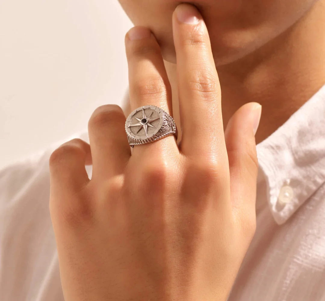 RARE PRINCE by CARAT SUTRA | Exclusive Signet Style Compass Ring, Sterling Silver 925 Ring | Jewellery for Men| With Certificate of Authenticity and 925 Hallmark - Image 3