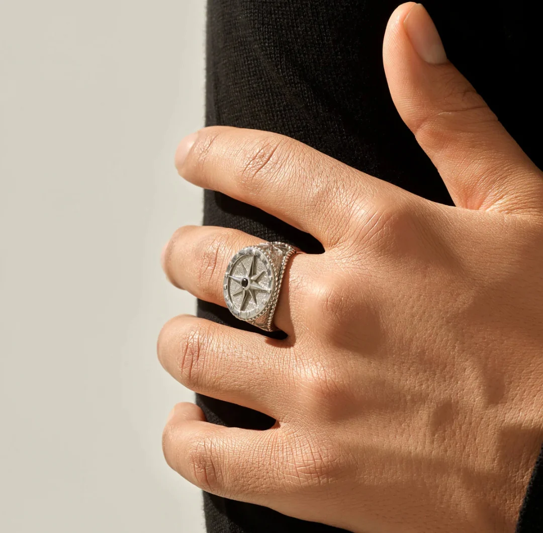 RARE PRINCE by CARAT SUTRA | Exclusive Signet Style Compass Ring, Sterling Silver 925 Ring | Jewellery for Men| With Certificate of Authenticity and 925 Hallmark - Image 4