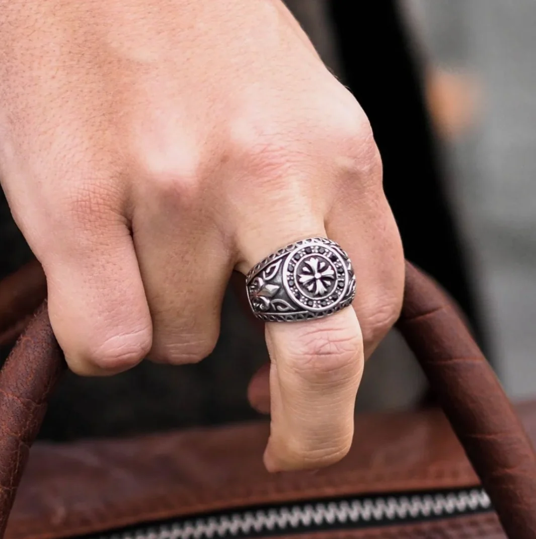 RARE PRINCE by CARAT SUTRA | Unique Fort Templar Signet Ring | 925 Sterling Silver Oxidized Ring | Men's Jewelry | With Certificate of Authenticity and 925 Hallmark - Image 3