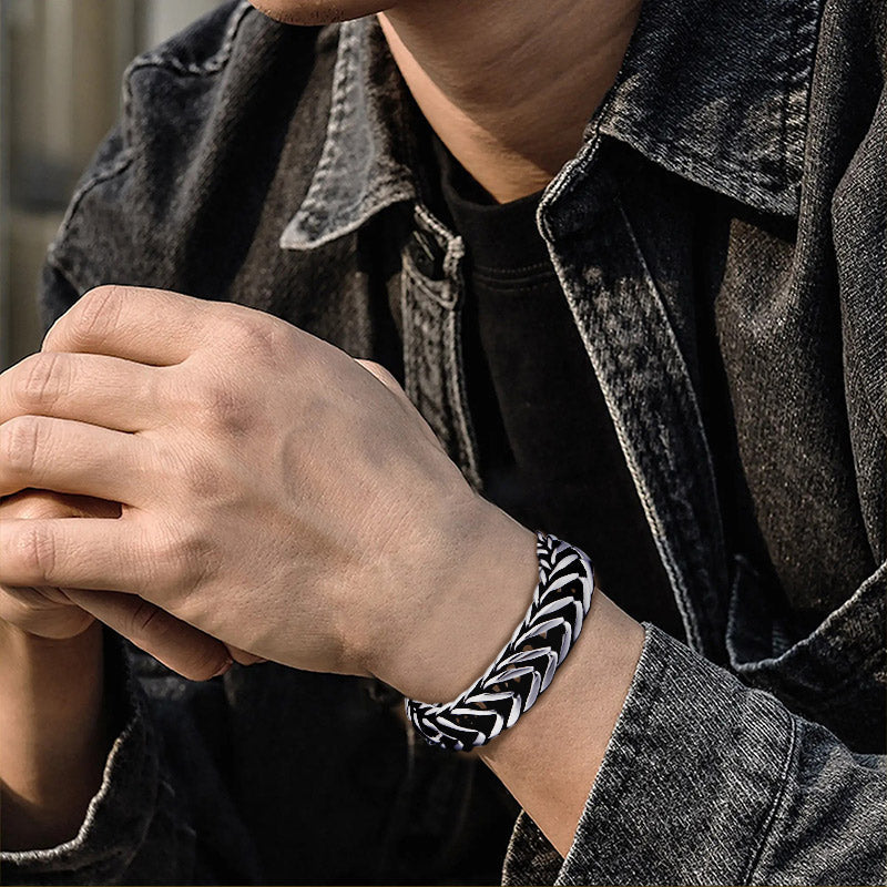 18mm wide Unique Retro Masculina High Polished V link Bracelet for Men | 925 Sterling Silver Bracelet | With Certificate of Authenticity and 925 Hallmark - Image 3