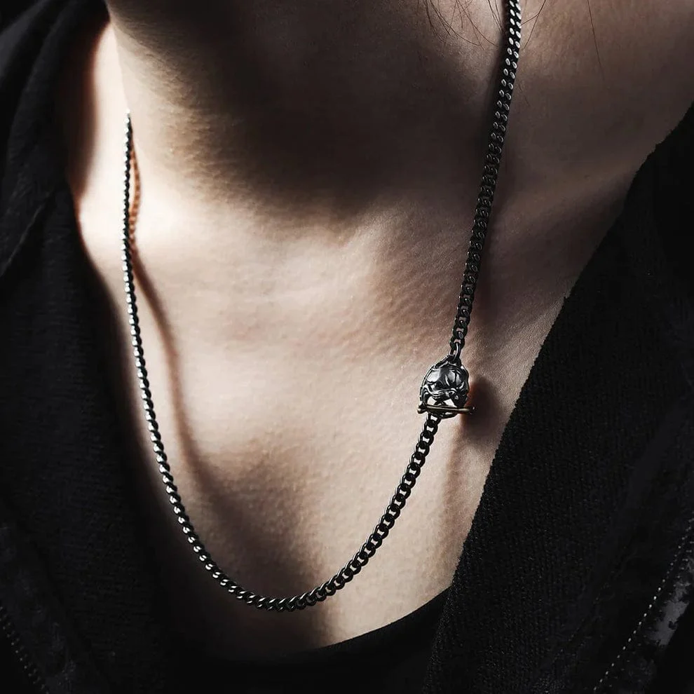RARE PRINCE by CARAT SUTRA | 4mm wide Cuban with Pitbul Face lock chain Oxidised Box Chain | 925 Sterling Silver Chain |With Certificate of Authenticity and 925 Hallmark - Image 4