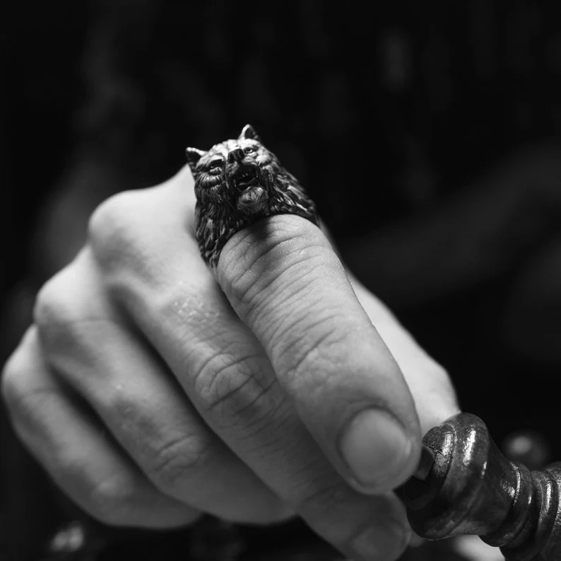 RARE PRINCE by CARAT SUTRA | Unique Designed Wolf Face Ring | 925 Sterling Silver Oxidized Ring | Men's Jewelry | With Certificate of Authenticity and 925 Hallmark - Image 5