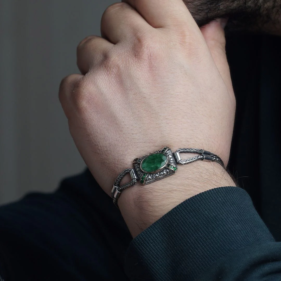 RARE PRINCE by CARAT SUTRA | Unique Green Emerald hand beaded Bracelet for Men | Oxidized 925 Silver Bracelet | Men's Jewelry | With Certificate of Authenticity and 925 Hallmark - Image 2