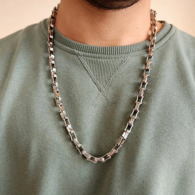 RARE PRINCE by CARAT SUTRA | Unique Vintage Artistry Ancient Oxidized Chain | 925 Sterling Silver Chain | Men's Jewelry | With Certificate of Authenticity and 925 Hallmark - Image 4